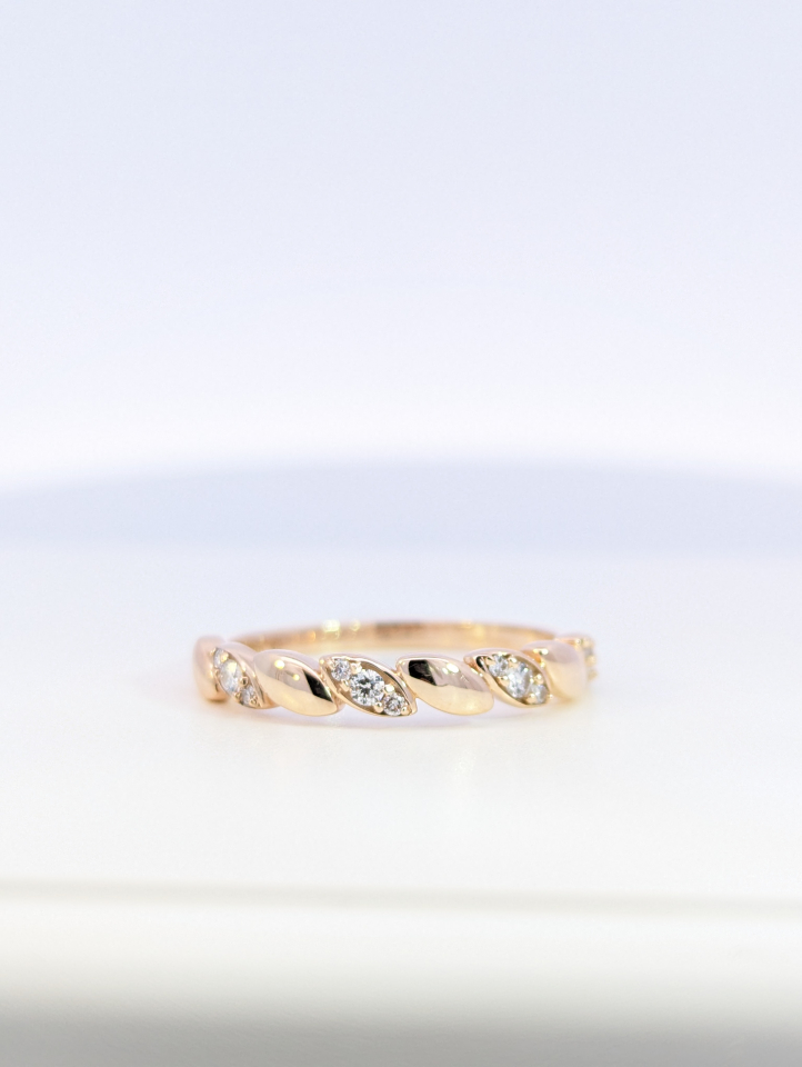  - JVJ3947 - BEVERLY HILL